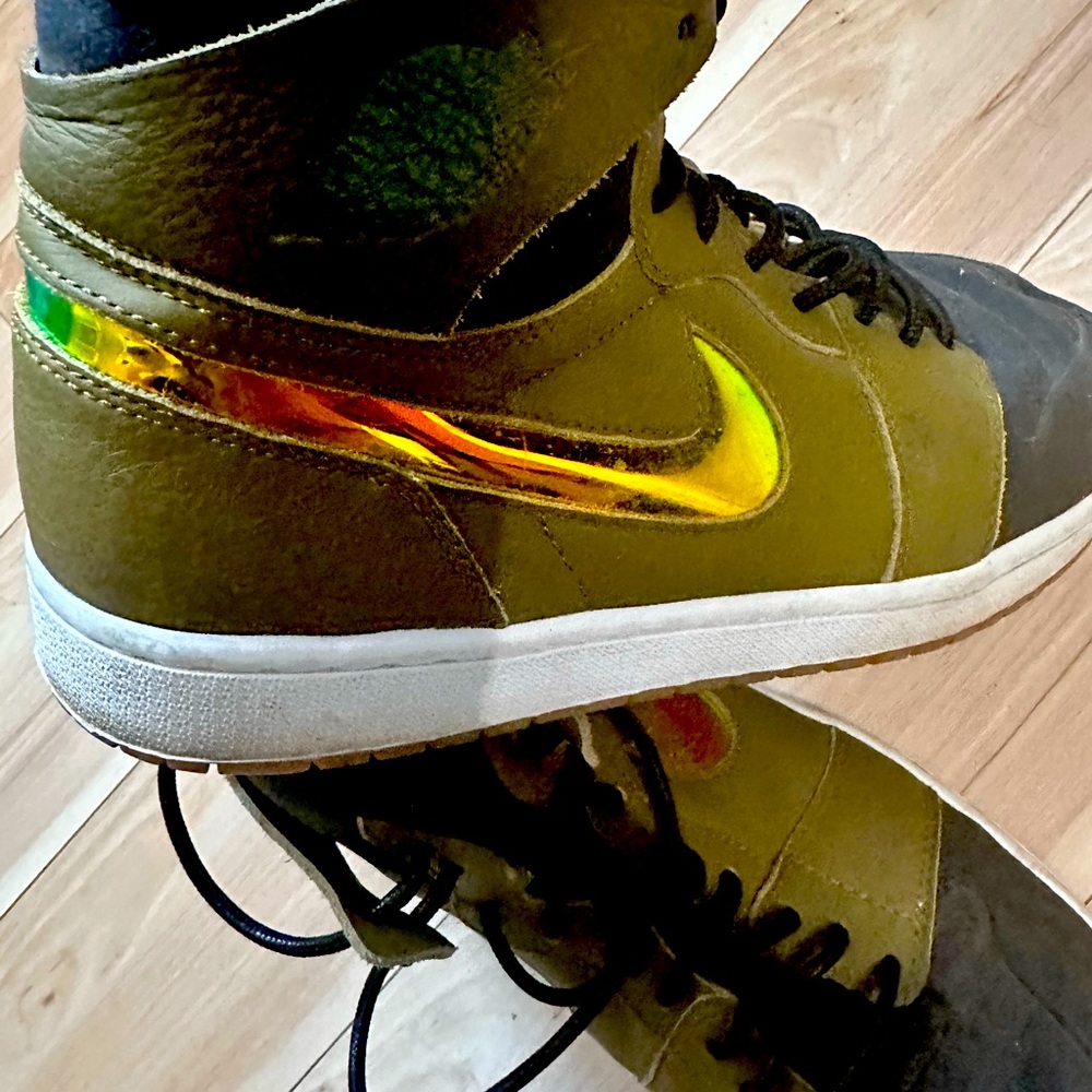 Jordan’s sz 10 1/2